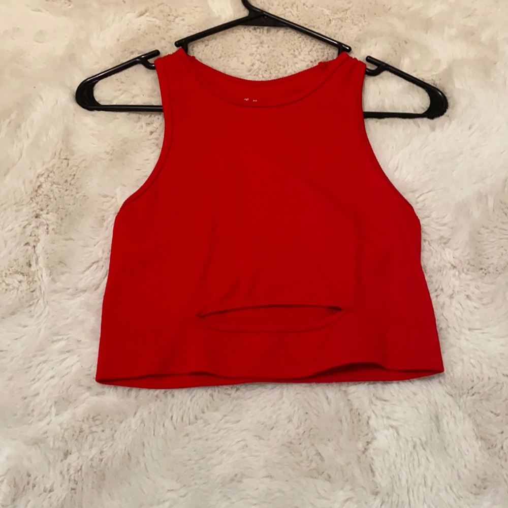 Cropped tank